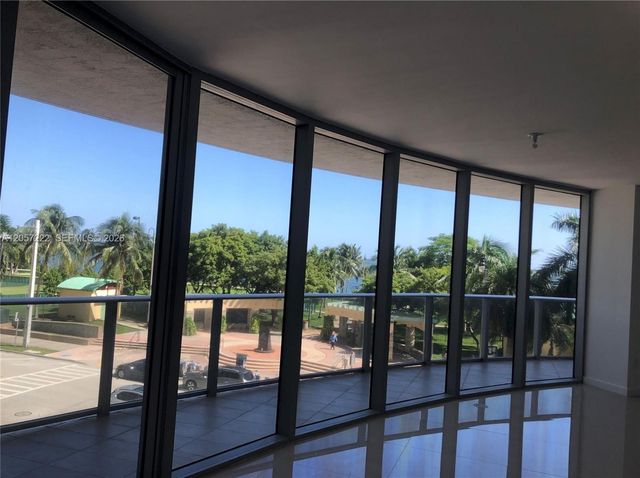 488 NE 18th St 215, Miami, FL 33132