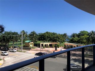488 NE 18th St 215, Miami, FL 33132