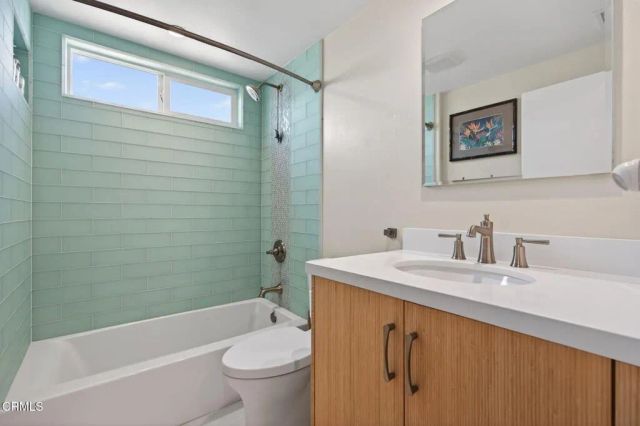 379 McGill Avenue, Ventura, CA 93003