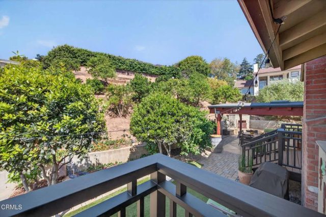 379 McGill Avenue, Ventura, CA 93003