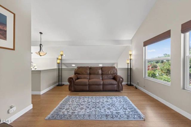 379 McGill Avenue, Ventura, CA 93003