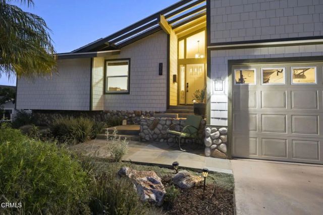 379 McGill Avenue, Ventura, CA 93003