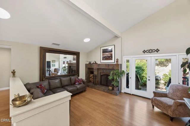 379 McGill Avenue, Ventura, CA 93003