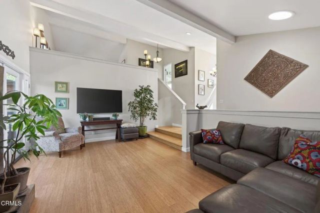 379 McGill Avenue, Ventura, CA 93003