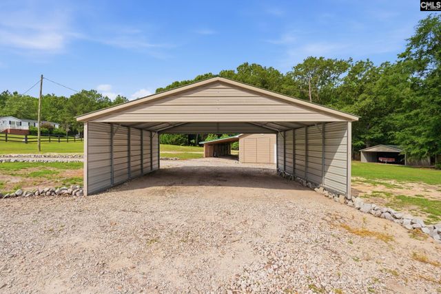 1463 Spears Creek Road, Lugoff, SC 29078