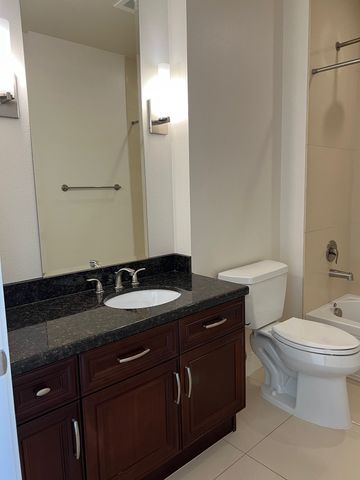 8066 Park Lane 1613, Dallas, TX 75231