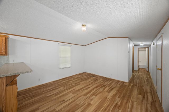 428 James White Rd, Celina, TN 38551