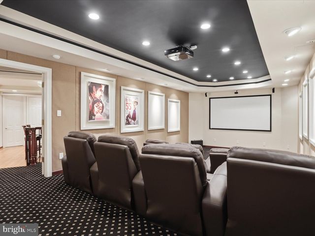 12709 GREENBRIAR RD, Potomac, MD 20854