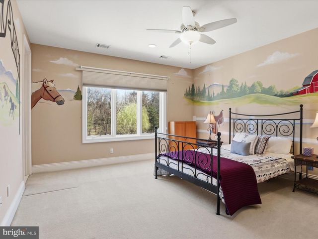 12709 GREENBRIAR RD, Potomac, MD 20854