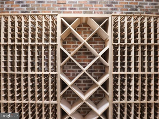 12709 GREENBRIAR RD, Potomac, MD 20854