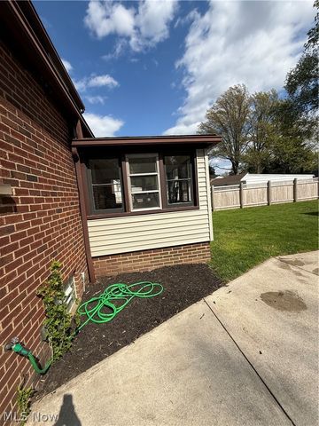 21779 Eaton Road, Fairview Park, OH 44126
