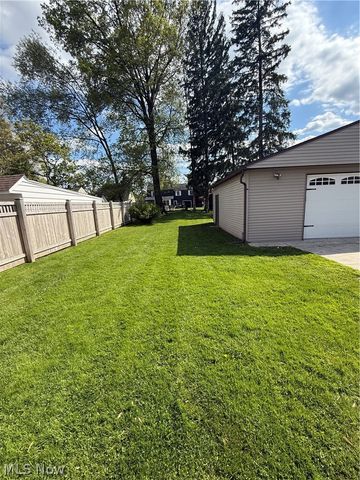 21779 Eaton Road, Fairview Park, OH 44126