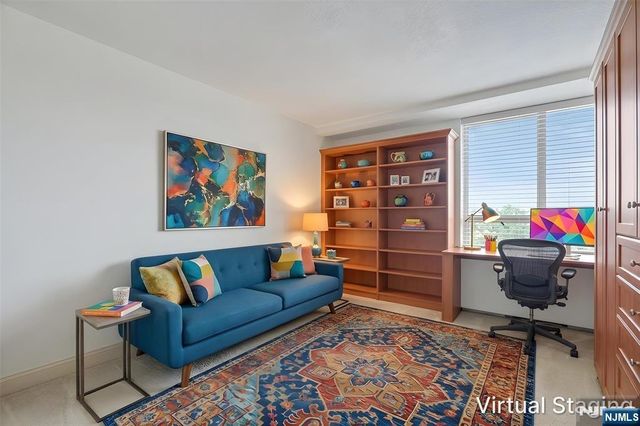 4 Horizon 1022, Fort Lee, NJ 07024