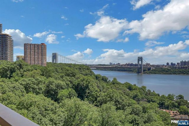 4 Horizon 1022, Fort Lee, NJ 07024