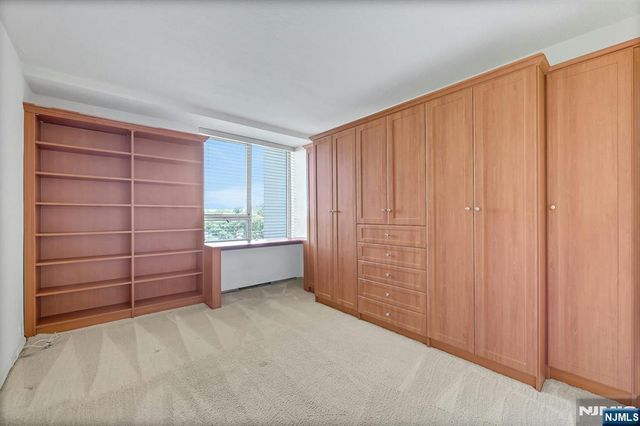 4 Horizon 1022, Fort Lee, NJ 07024