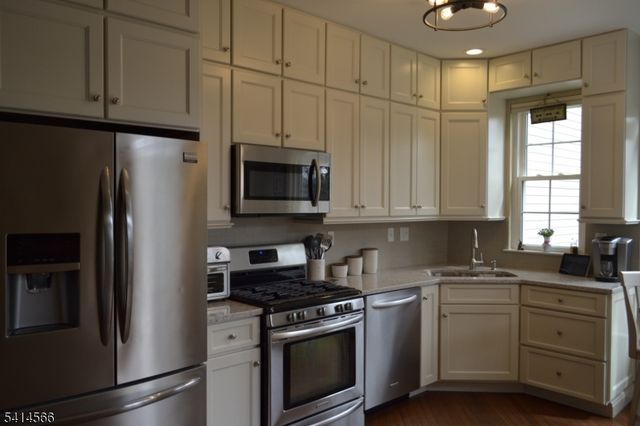 56 Loft Dr 56, Bridgewater Twp., NJ 08836