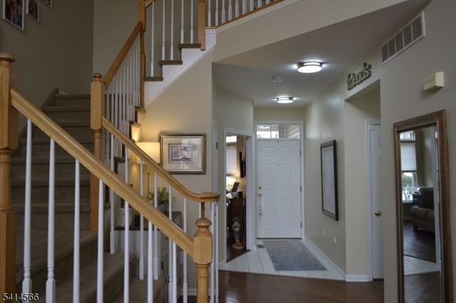 56 Loft Dr 56, Bridgewater Twp., NJ 08836