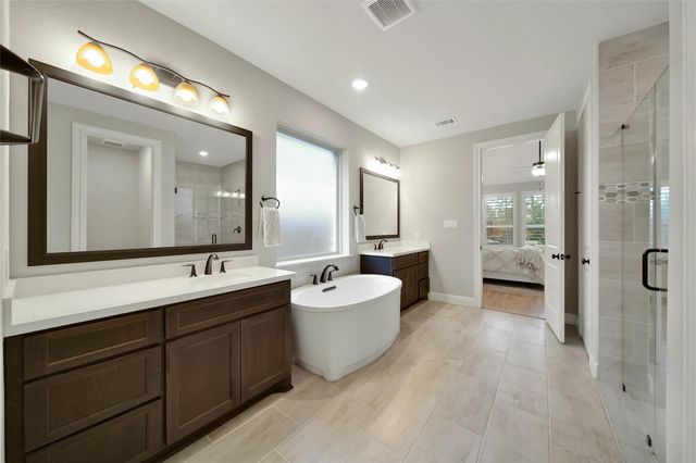 28033 Woodland Bend Way, Spring, TX 77386