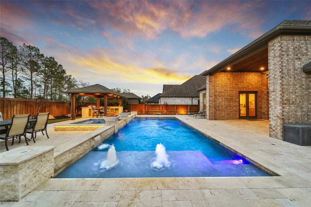 28033 Woodland Bend Way, Spring, TX 77386