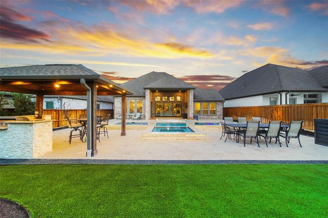 28033 Woodland Bend Way, Spring, TX 77386