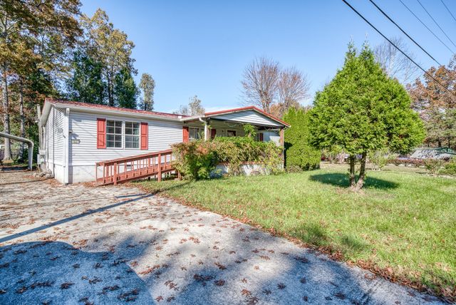 7227 Big Horn Dr, Crossville, TN 38572