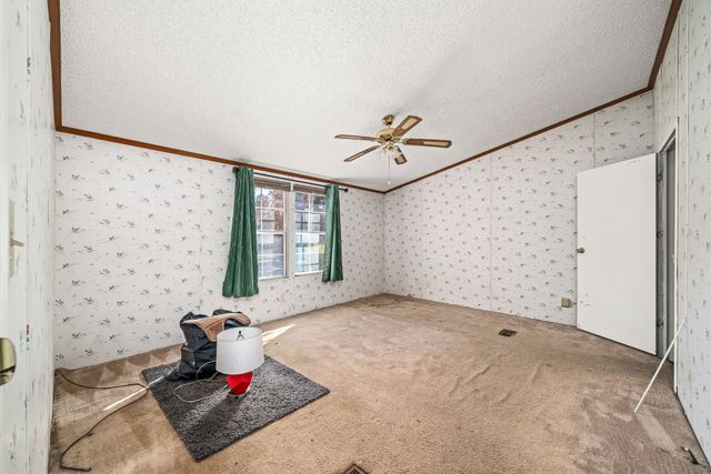 7227 Big Horn Dr, Crossville, TN 38572