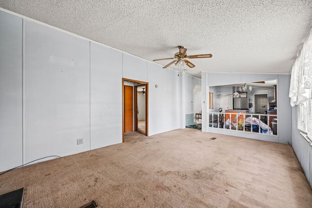 7227 Big Horn Dr, Crossville, TN 38572