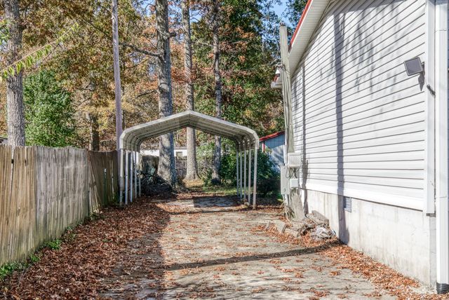 7227 Big Horn Dr, Crossville, TN 38572