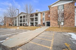 4821 86th Street 5, Urbandale, IA 50322