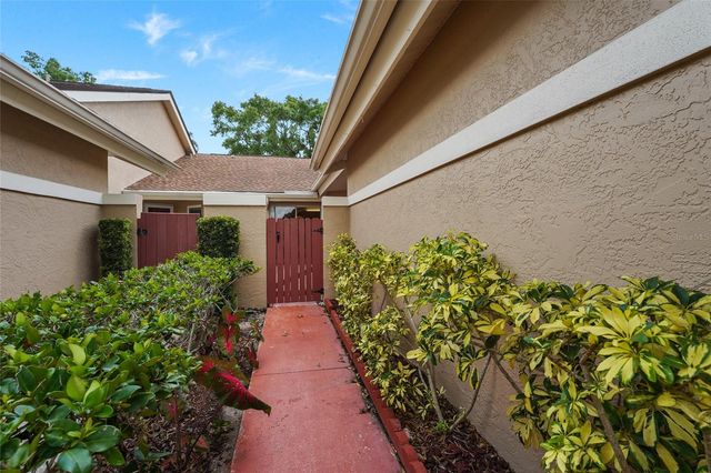 5723 MONTE ROSSO ROAD, Sarasota, FL 34243
