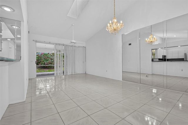 5723 MONTE ROSSO ROAD, Sarasota, FL 34243