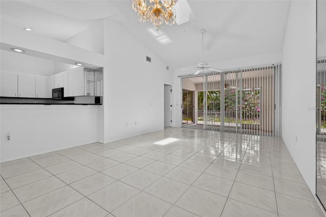 5723 MONTE ROSSO ROAD, Sarasota, FL 34243