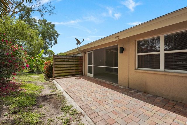 5723 MONTE ROSSO ROAD, Sarasota, FL 34243