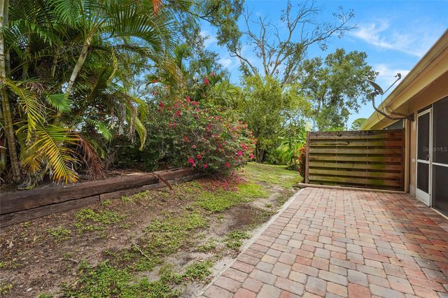 5723 MONTE ROSSO ROAD, Sarasota, FL 34243