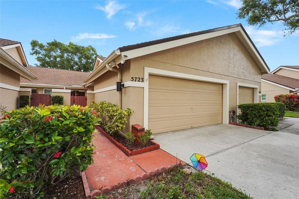 5723 MONTE ROSSO ROAD, Sarasota, FL 34243