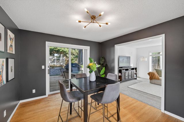 383 Tessier Circle, Vadnais Heights, MN 55127