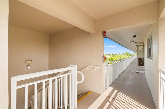 5800 W Margate Boulevard 346-3, Margate, FL 33063