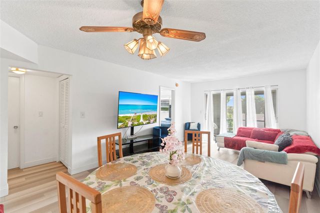 5800 W Margate Boulevard 346-3, Margate, FL 33063