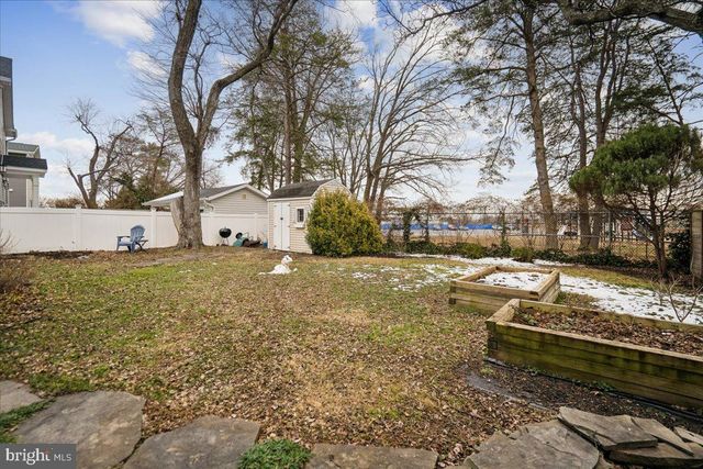 805 FORSTON ST, Takoma Park, MD 20912