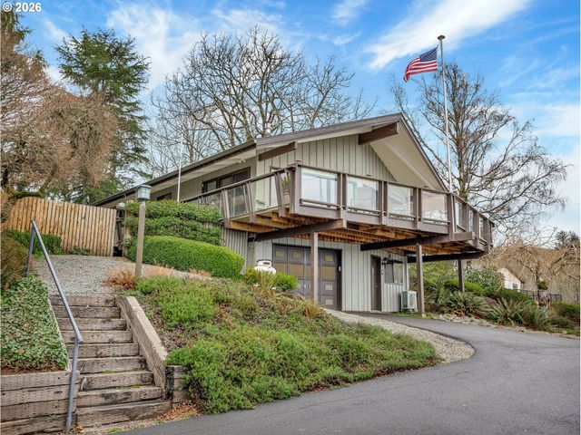 61 Gamble St, Wheeler, OR 97147