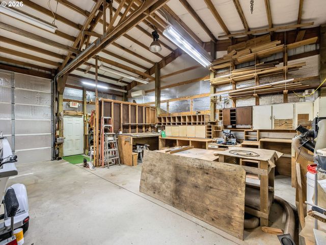 61 Gamble St, Wheeler, OR 97147