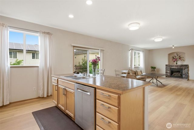 261 Bremerton Avenue NE, Renton, WA 98059