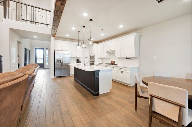 2311 Vanessa Cay Lane, La Porte, TX 77571