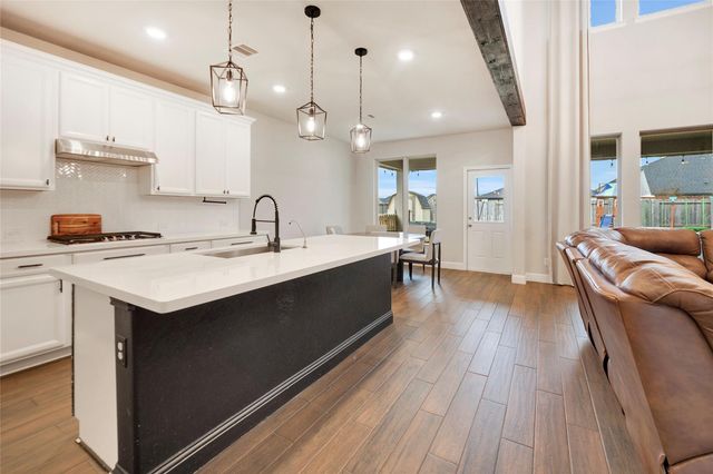 2311 Vanessa Cay Lane, La Porte, TX 77571