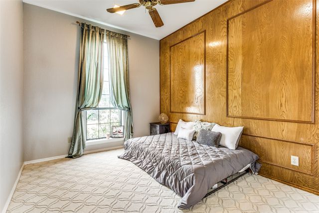 329 Sexton Lane, Benbrook, TX 76126