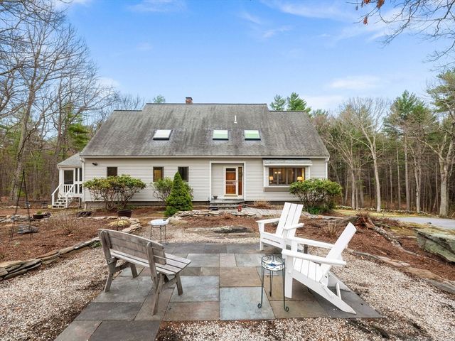 343 Sargent Road, Boxborough, MA 01719
