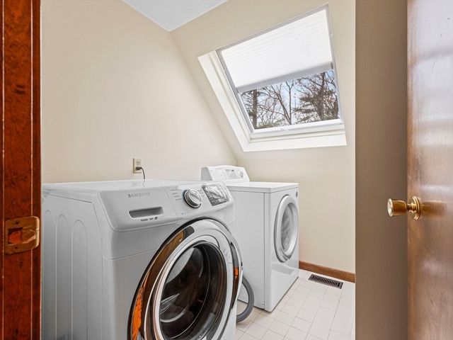 343 Sargent Road, Boxborough, MA 01719