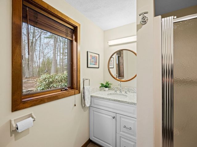 343 Sargent Road, Boxborough, MA 01719