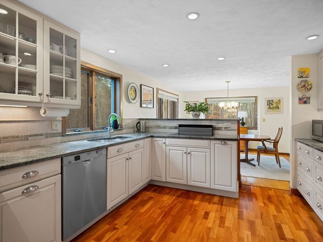 343 Sargent Road, Boxborough, MA 01719