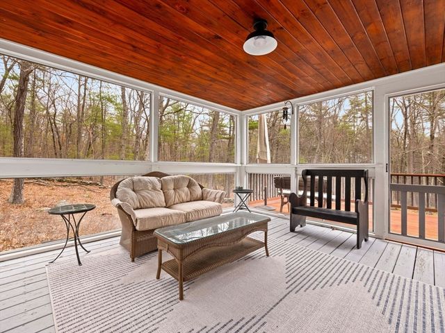 343 Sargent Road, Boxborough, MA 01719